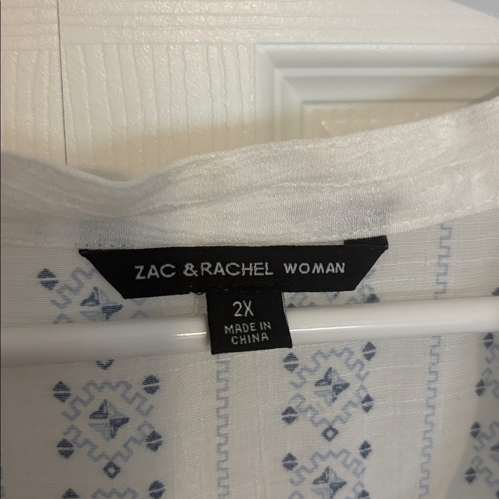 Zac & Rachel White Blouse with Blue Patterns - Picture 2 of 5